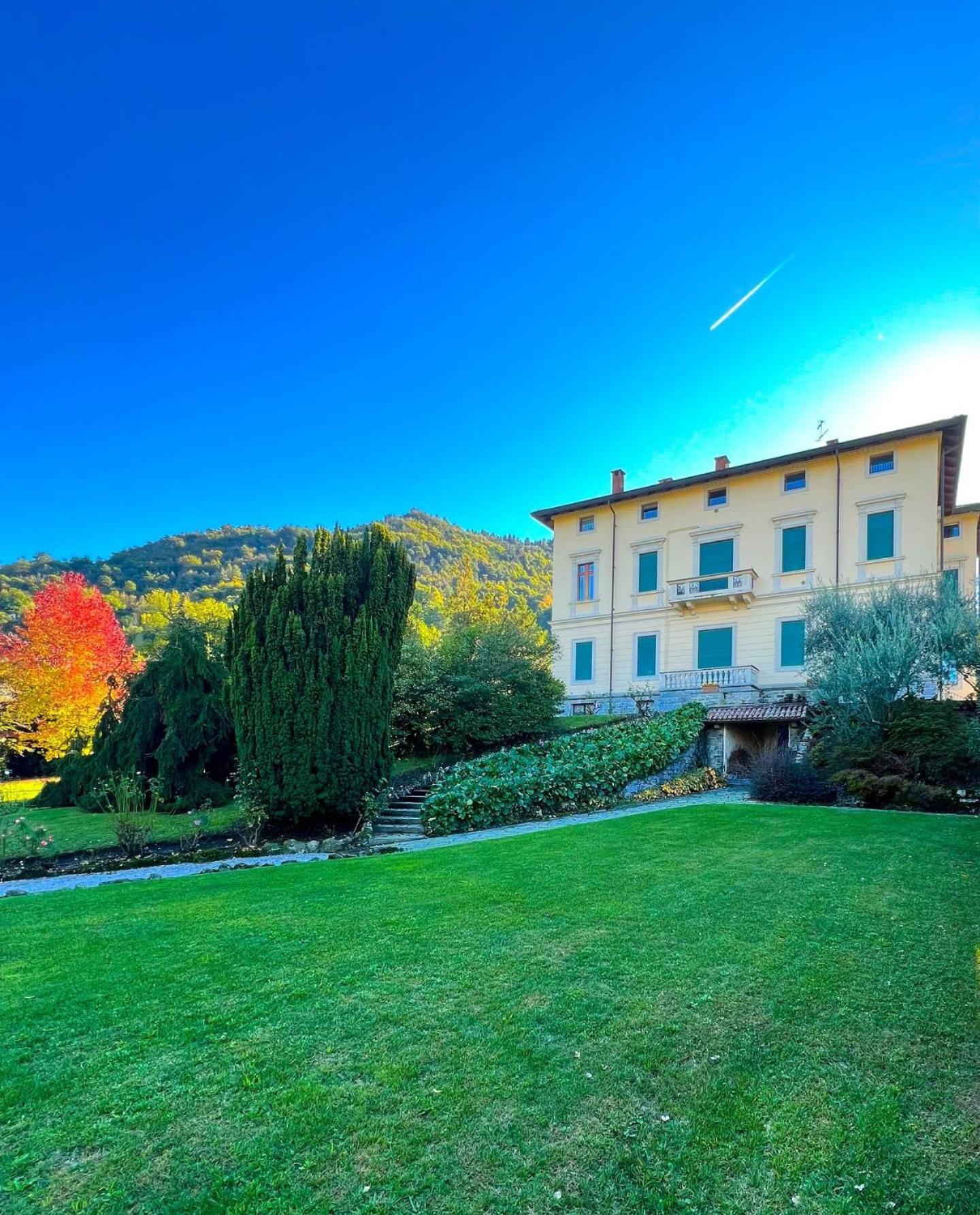 Regal Villa With Como Lake View And Free Parking Μπελάτζιο Εξωτερικό φωτογραφία